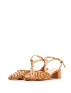 BECCA Natur camel