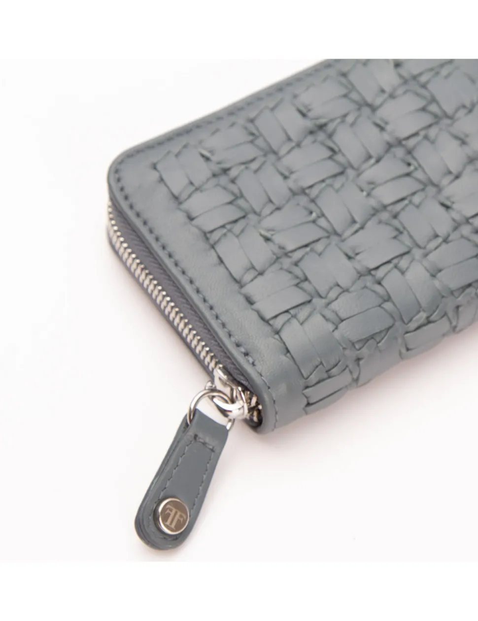 MAKI Napa trenzada gris